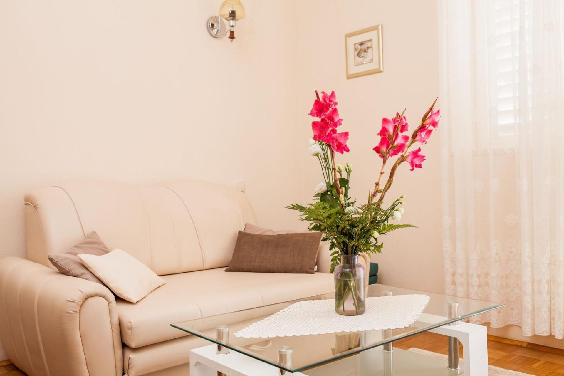 Apartment Dado - Terrace With Sea View ลุมบาร์ดา ภายนอก รูปภาพ